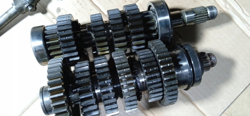 Коробка передач Yamaha R6 FAZER FZS 600 FZR 600 4JH YZF THUNDERCAT YZF-R 98-02 9802 фото
