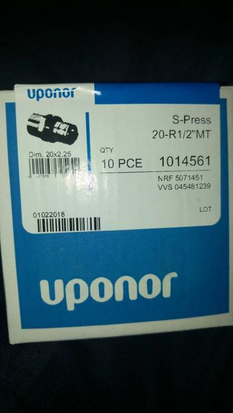 Uponor Штуцер перехідник із зовнішньою різьбою S-Press 20-R1/2"MT 1014561 20-R1/2"MT фото