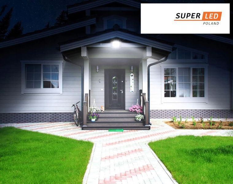 Прожектор светодиодный 30 Вт с датчиком движения Super LED 3300 Lm 16913951619 фото