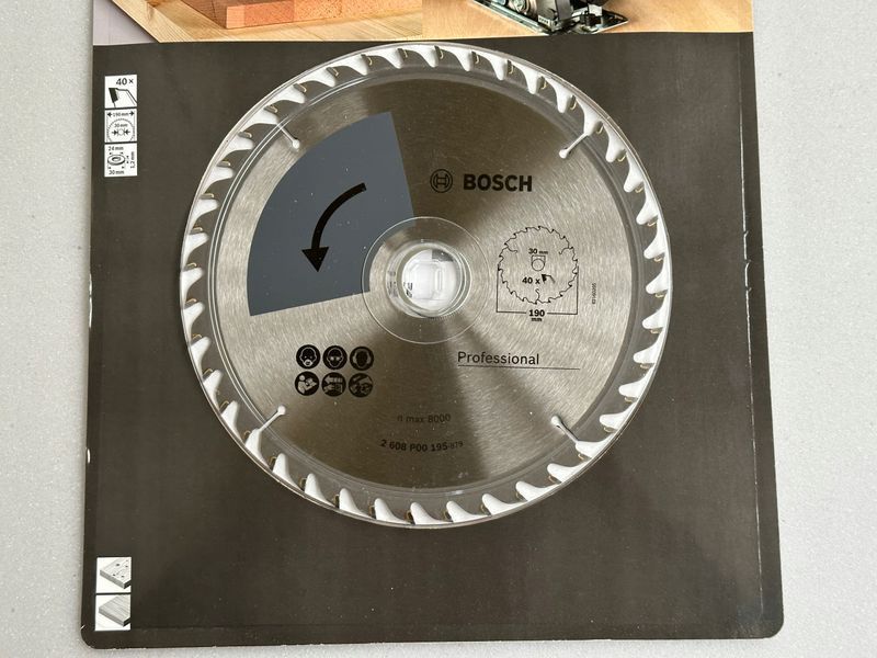 Диск торцювальний по дереву Bosch Professional 190х30/24мм 40 зубьев 14532982832 фото